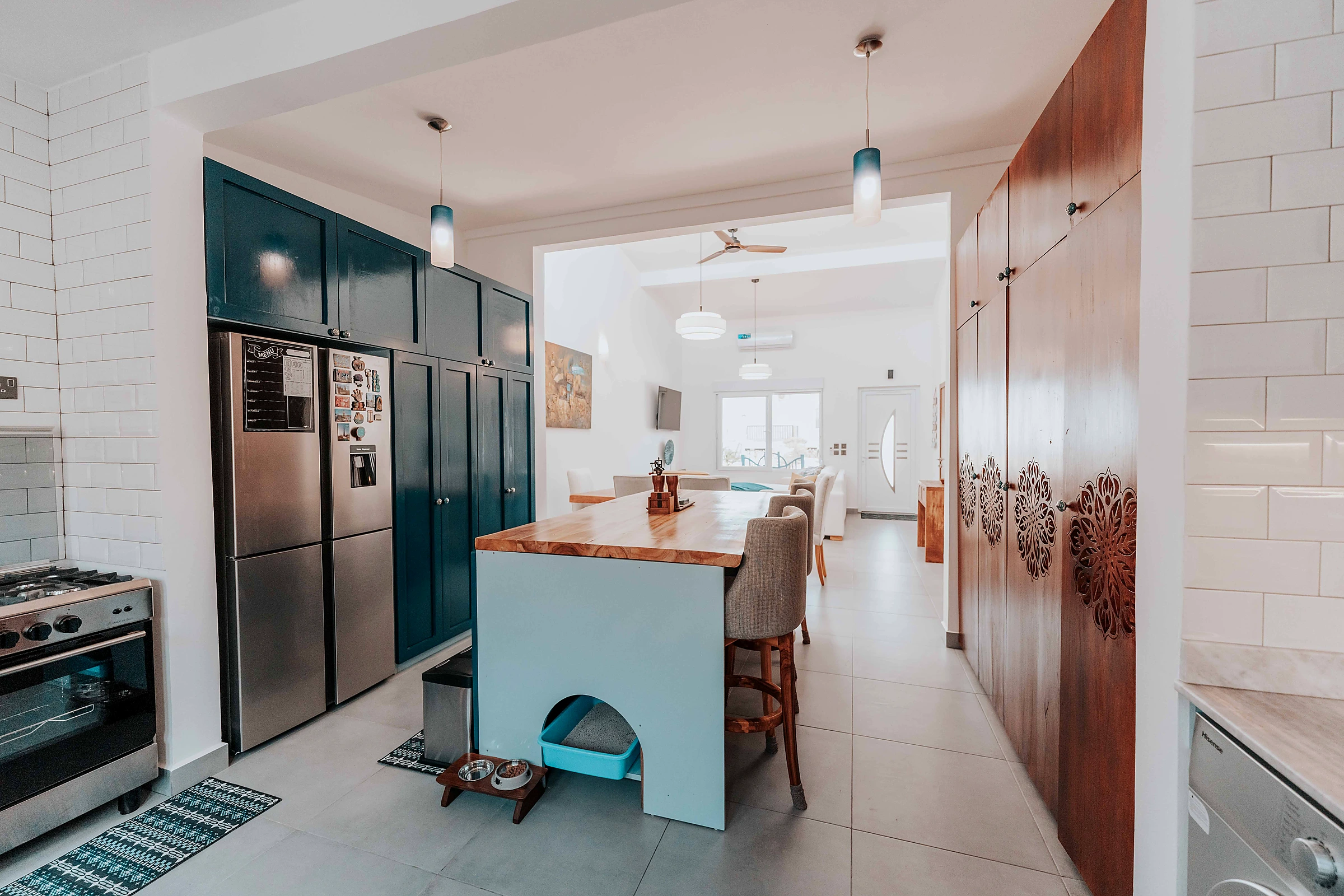 High-definition renovated modern kitchen